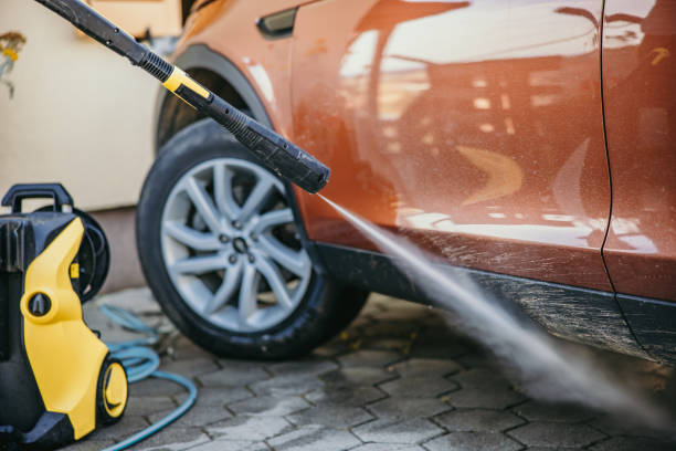 Why Choose Our Certified Pressure Washing Experts for Your Project Needs in Solana, FL?